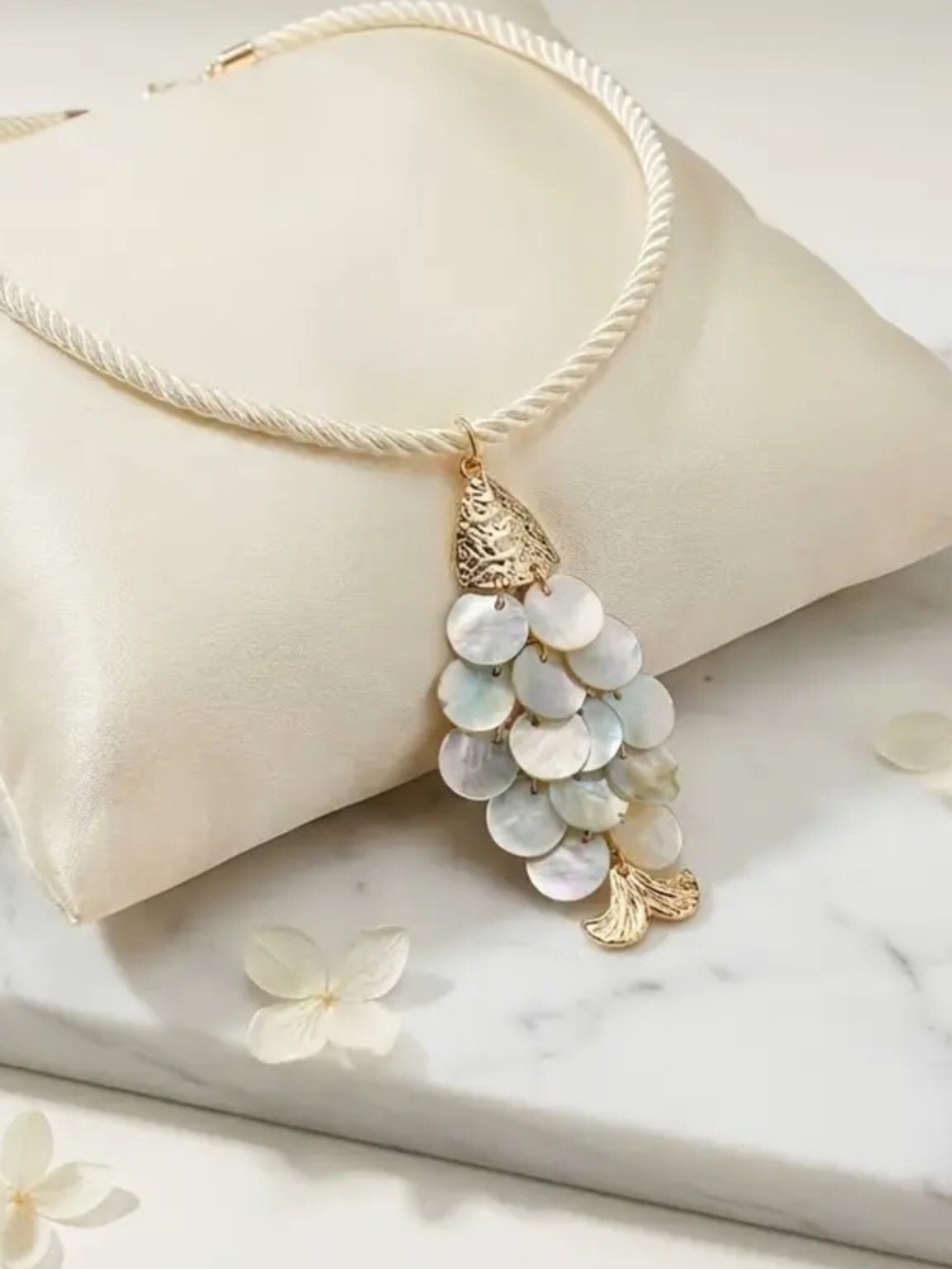 Trendy boutique Cream and Gold Mother-of-Pearl Cluster Necklace
